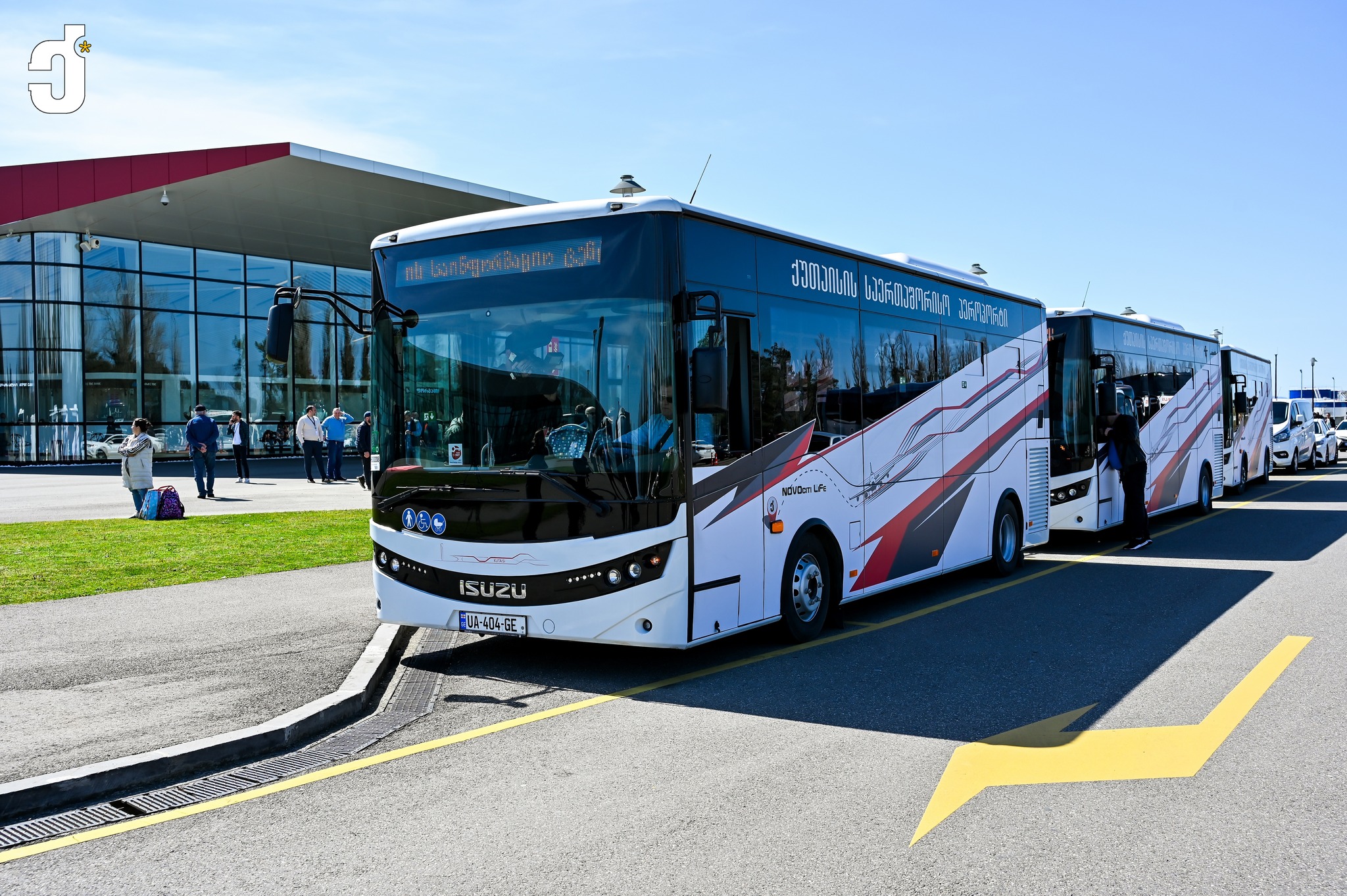 Three new SHUTTLE BUS will serve passengers from Kutaisi International Airport to the city center